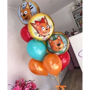Фонтан воздушных шаров "Три кота"