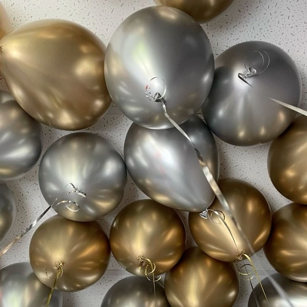 Воздушные шары с гелием под потолок 20 штук серебряный золотой